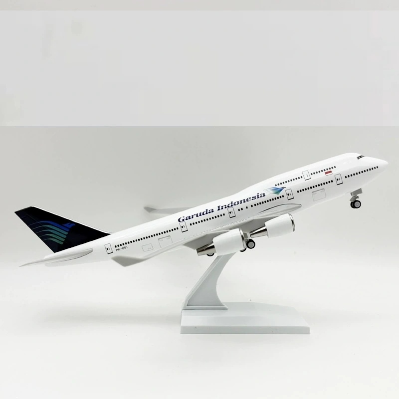 1/250 Ölçek 30cm 747 Uçak Mode - Model Kit Indonesia incelemesi ve fiyatı