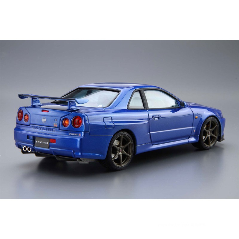 Statik montaj araba modeli Aos - Model Kit Aoshima incelemesi ve fiyatı